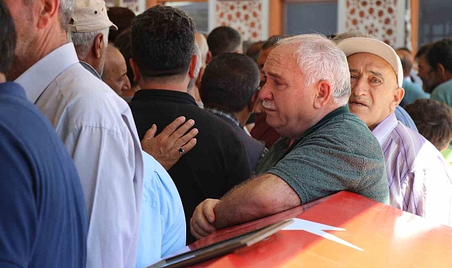 Sivas'ta Vefat Eden Mahalle Muhtarı Yusuf Baloğlu Son Yolculuğuna Uğurlandı