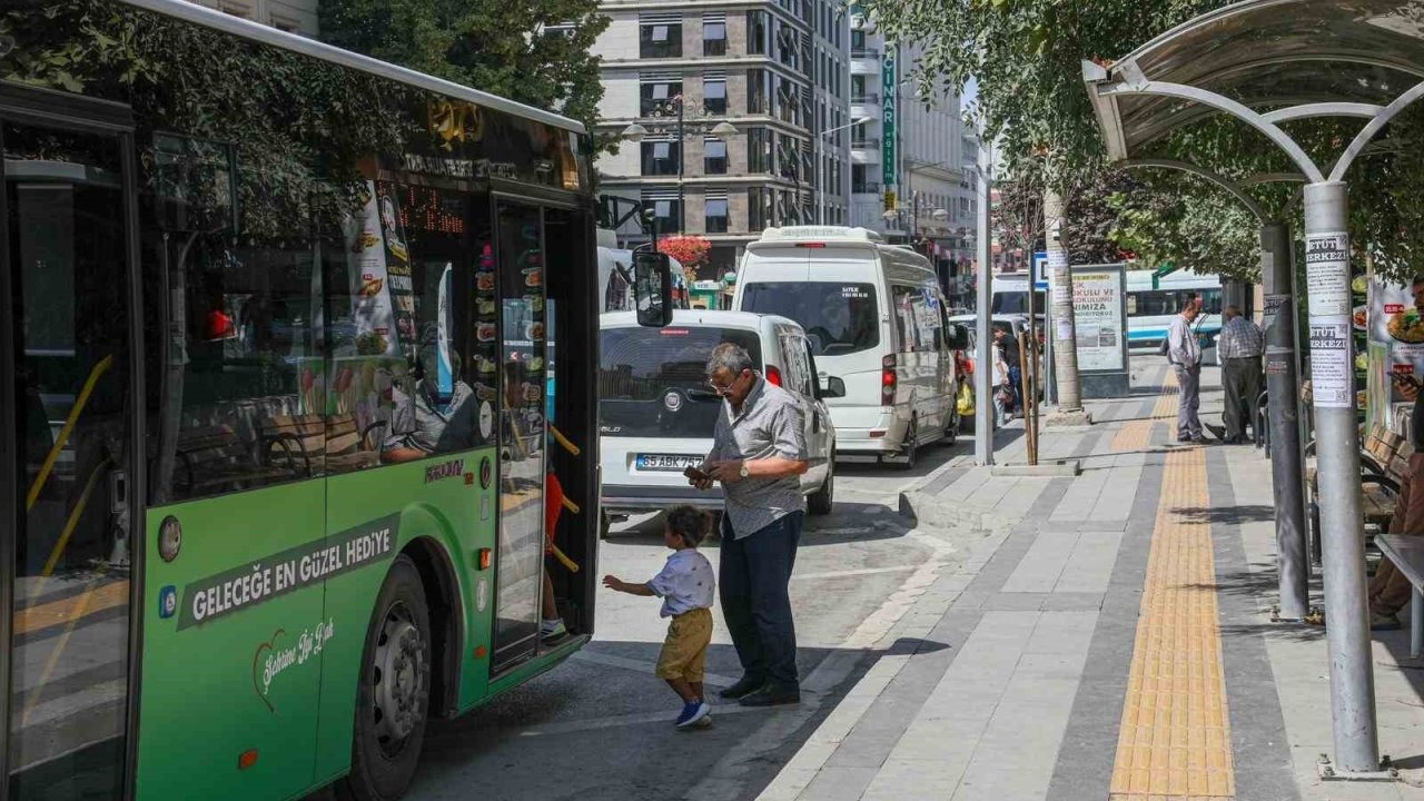 Van Büyükşehir Belediyesi'nden Çevre Duyarlılığı Projesi