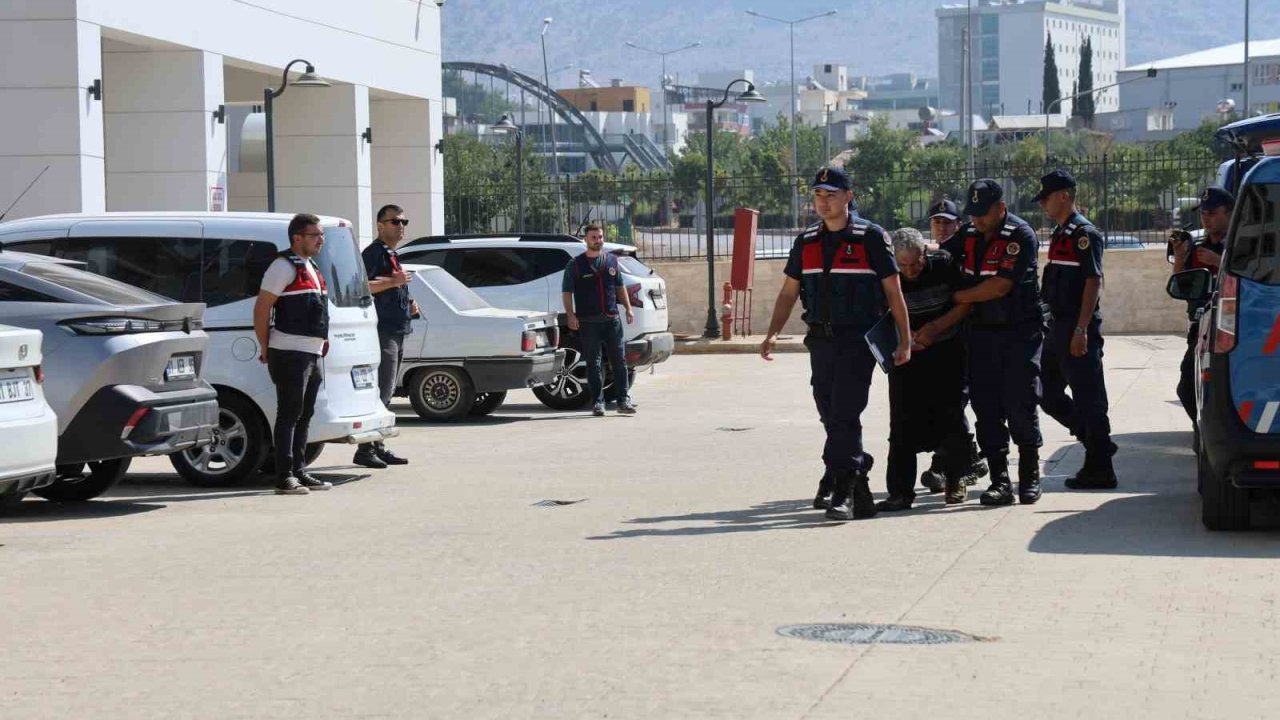 Adana Kozan'da Cinsel İstismar Şüphelisi Tutuklandı