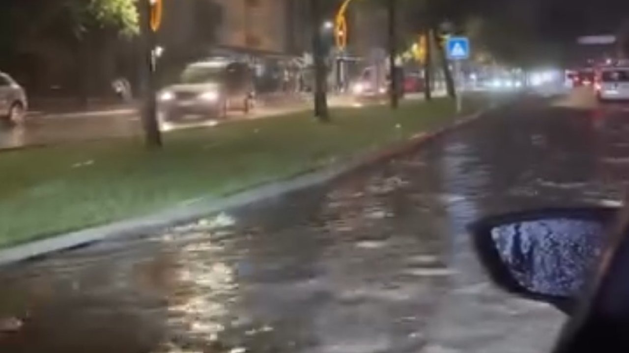 Ordu Fatsa'da Sağanak Yağış Sel ve Su Baskınlarına Yol Açtı