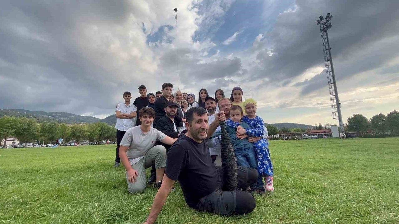 Bursa Müftülüğü'nden Filistin İçin Uçurtma Eylemi