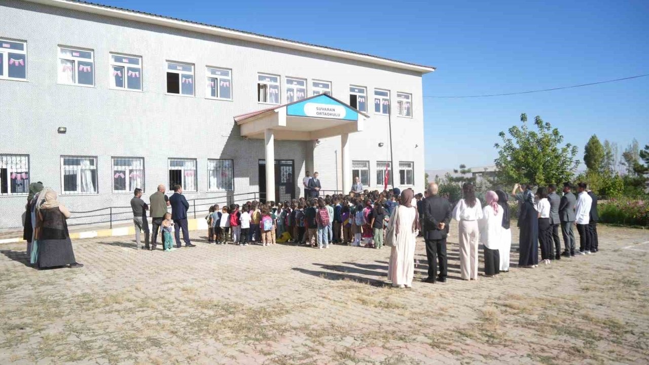 Muş’ta Eğitim Yılı "Her Çocuk Bir Fidan" Mottosuyla Başladı