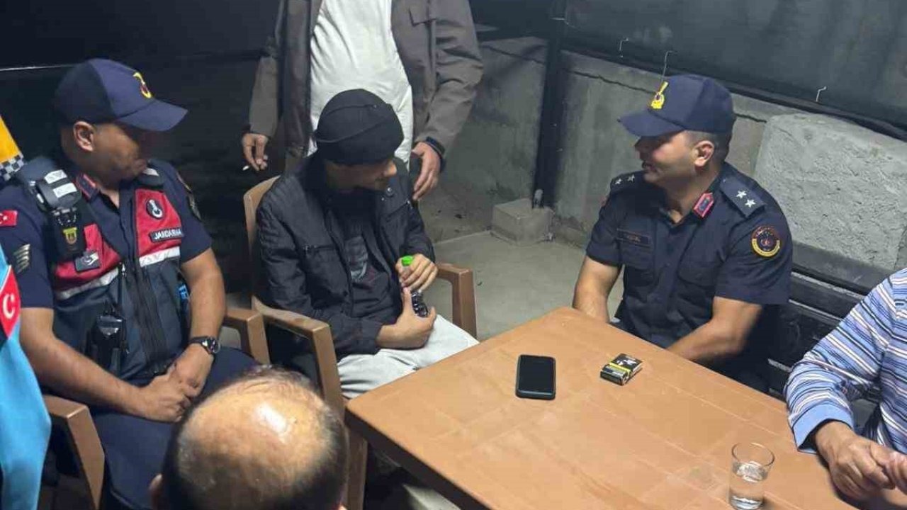Aksaray'da Kaybolan Otizmli Çocuk Jandarma Tarafından Bulundu