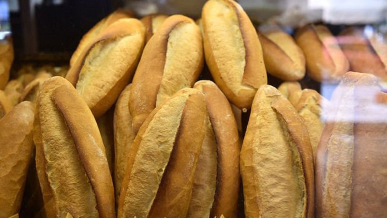 Erzincan'da Ekmeğe Zam: 210 Gram Ekmek 15 TL Oldu