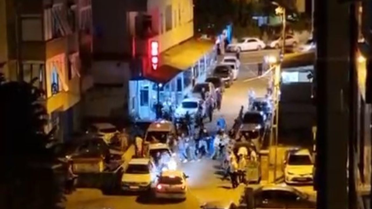 İstanbul Kartal'da Düğün Gerginliği Sokağa Taştı: Araç Kalabalığın Üzerine Sürüldü