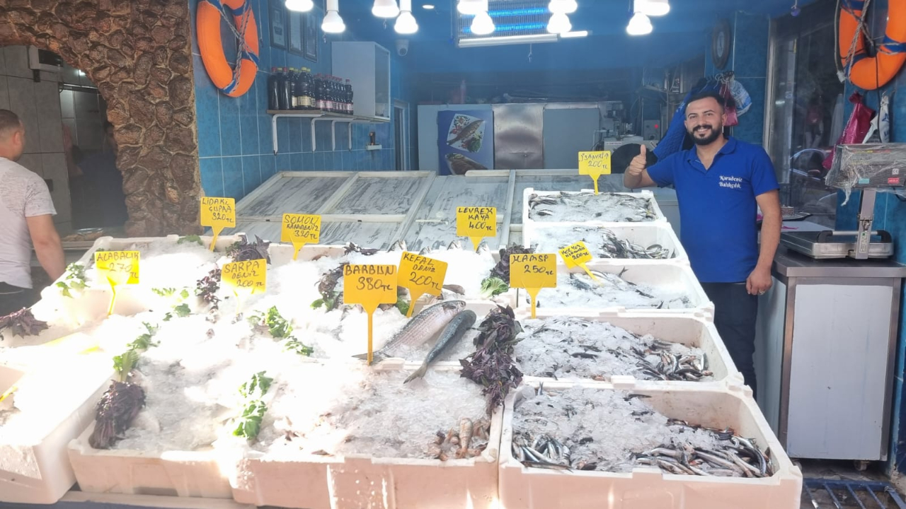 Deniz olmayan Iğdır'da balıklar tezgahtaki yerini aldı