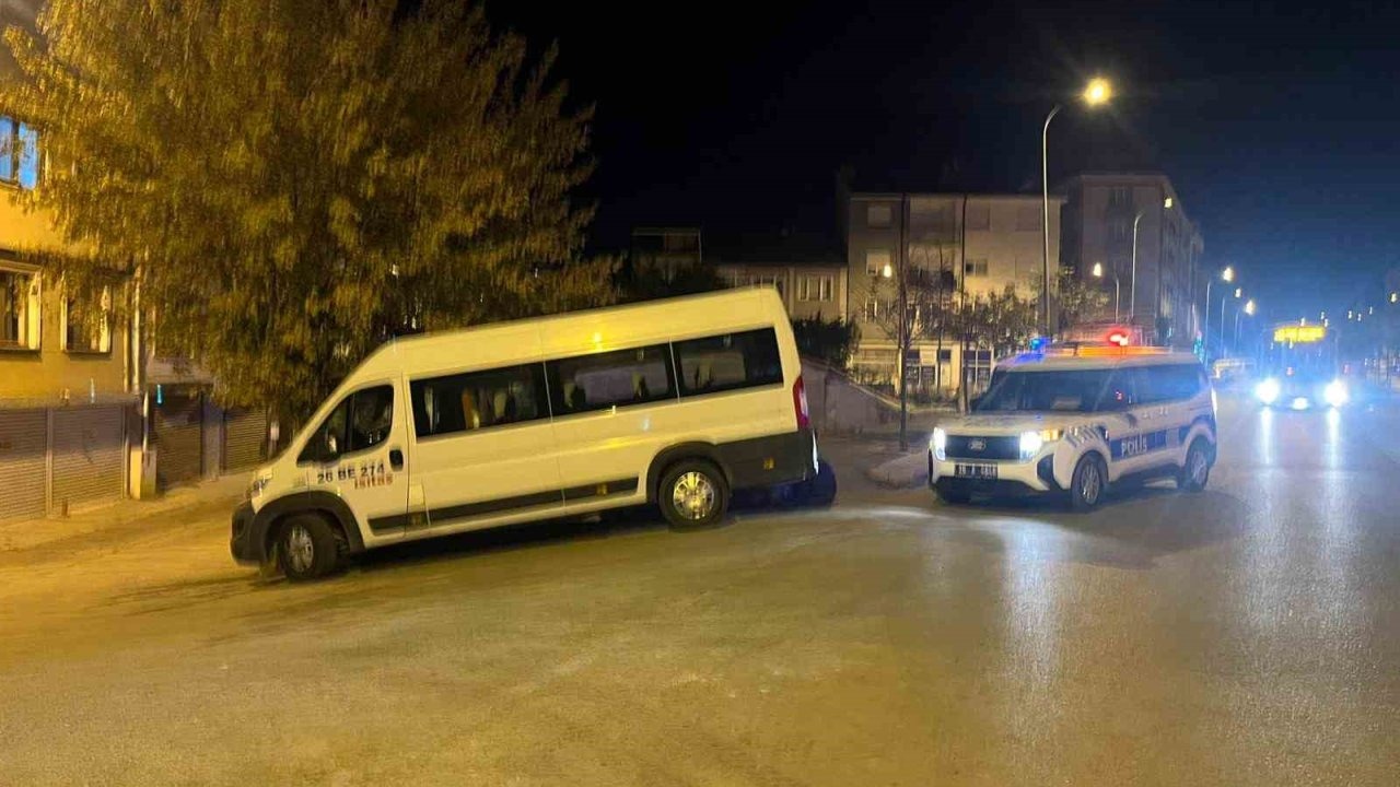 Eskişehir'de Taşlı Saldırı: Yeğenini Yaralayan Dayı Kaçtı