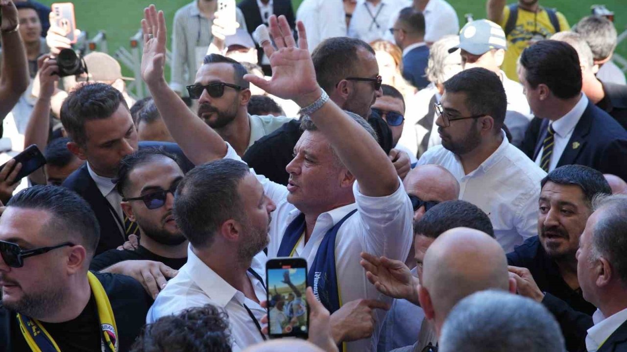 Sadettin Saran: "Biz bu birliği sağlarsak bundan sonra düşmanlarımız düşünsün"