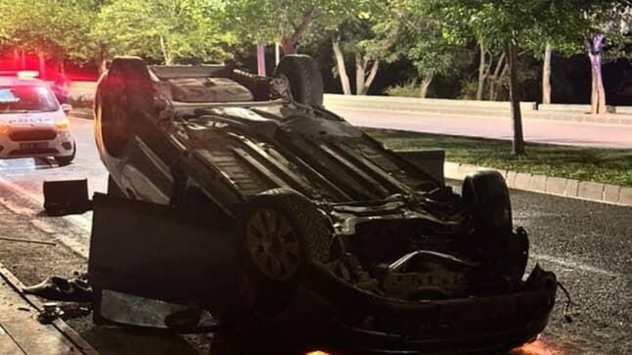 Elazığ'da Takla Atan Otomobilde 2 Kişi Yaralandı