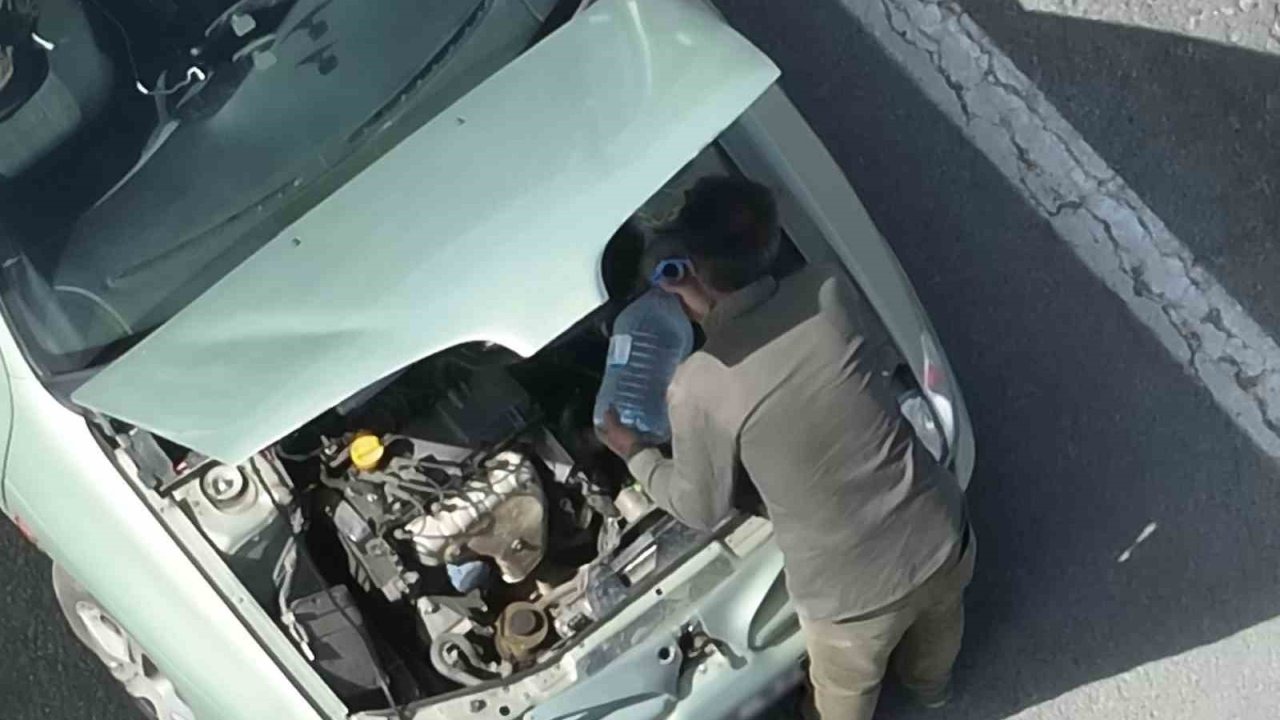 Dronla Takip Sonucu Yakalandı: Ehliyetsiz Sürücünün "Arıza" Numarası İşe Yaramadı