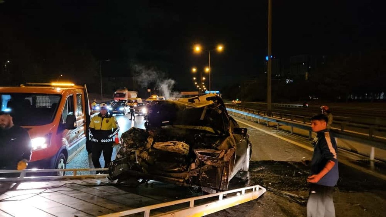 Başka otomobile arkadan çarptı, olay yerinden kaçtı: 1 yaralı