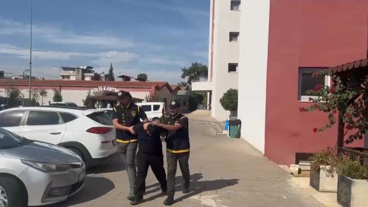 Adana'da Polis Aracına Kurşunların İsabet Ettiği Saldırının Şüphelisi Tutuklandı: "Polisleri Fark Etmedim"