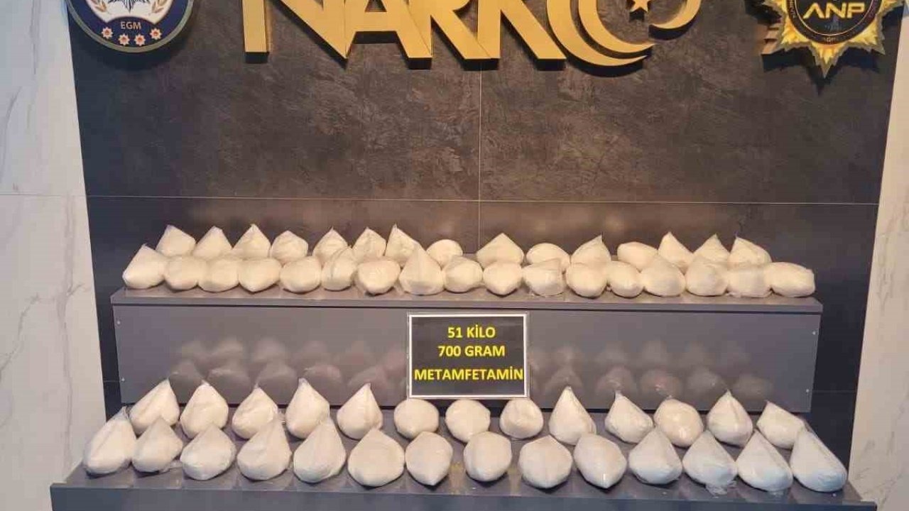 Ağrı Polisi’nden Büyük Metamfetamin Operasyonu: 51 Kilo 700 Gram Madde Ele Geçirildi, 5 Kişi Tutuklandı