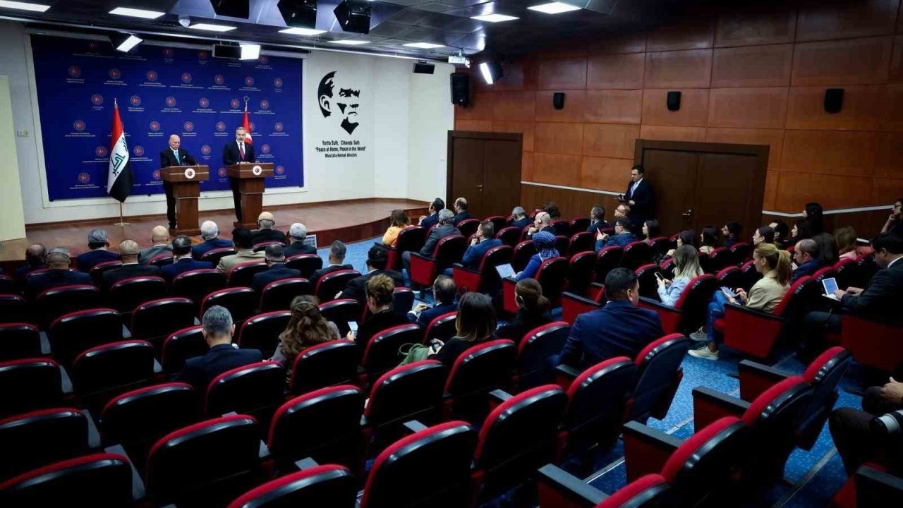 Bakan Fidan: "Türkiye, 27 Eylül’de Yeniden Başlayan Petrol Sevkiyatından Memnun"