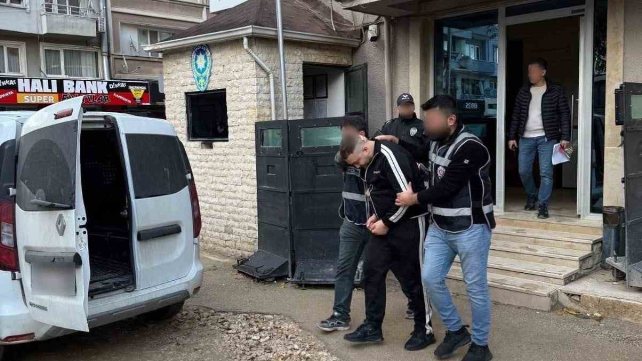 Bursa’da İş Yeri Kurşunlama Zanlısı Yakalandı ve Tutuklandı