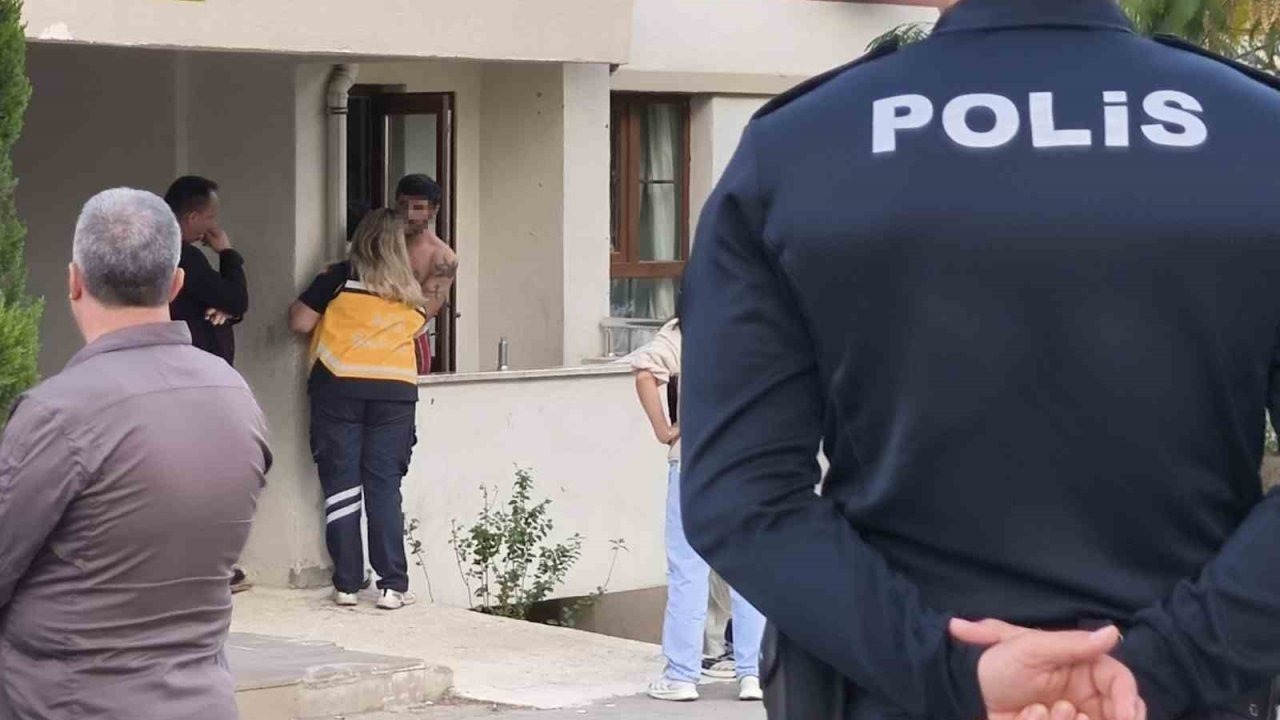Denizli’de Cezaevinden Çıkan Şahıs Eşi ve Çocuklarını Rehin Aldı! 6 Saatlik Pazarlık Sonunda Kaçmaya Çalışırken Yakalandı
