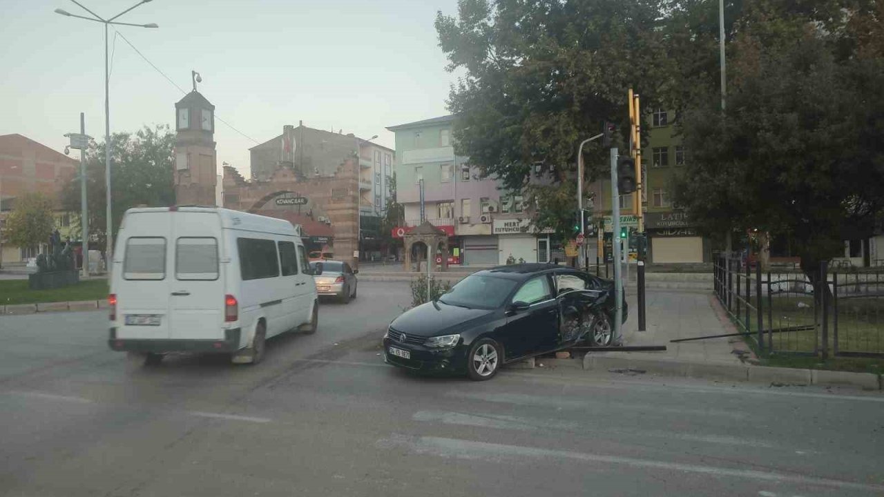 Elazığ Kovancılar’da Trafik Kazası: 1 Yaralı