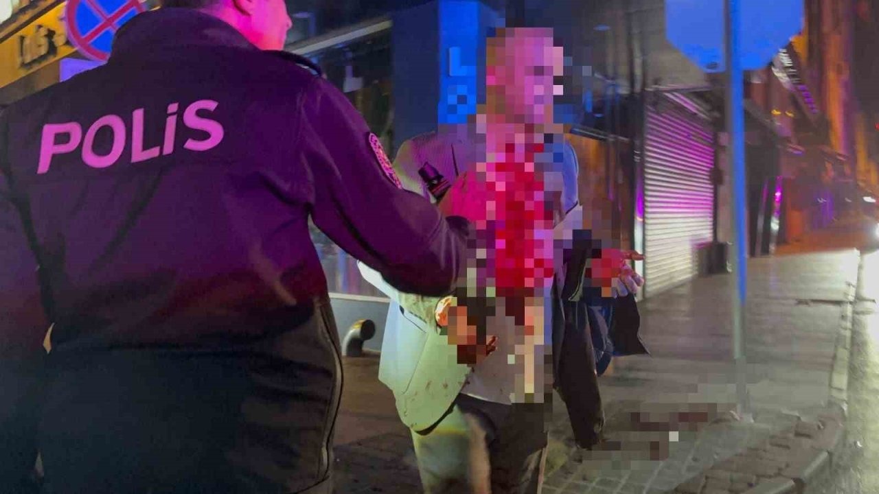Gece Kulübü Kavgası: Baba ve Oğlu Yaralandı, Baba Tedaviyi Reddetti
