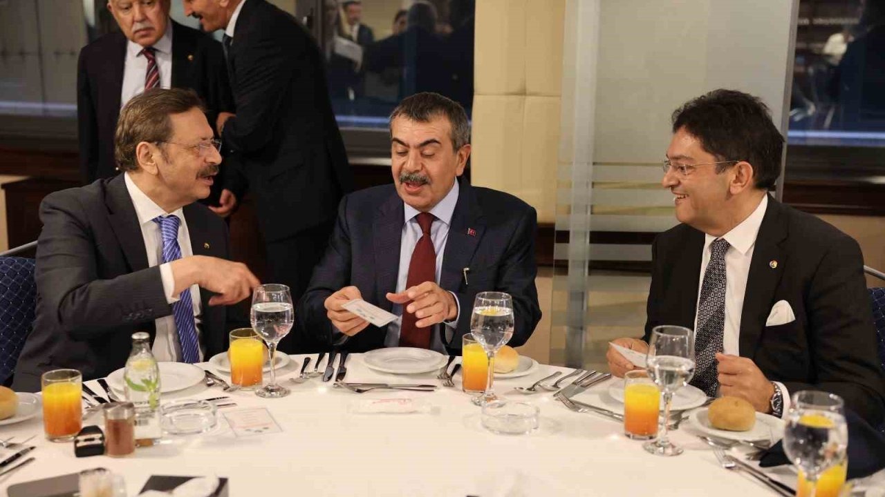 MEB ve TOBB'dan Tarım Eğitimi İçin Dev İşbirliği: 30 Meslek Lisesi Ticaret Borsalarıyla Eşleşiyor