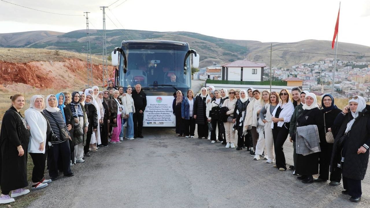 Memleket Hasreti Giderildi: 50 Bayburtlu İlk Kez Baba Ocaklarını Ziyaret Etti