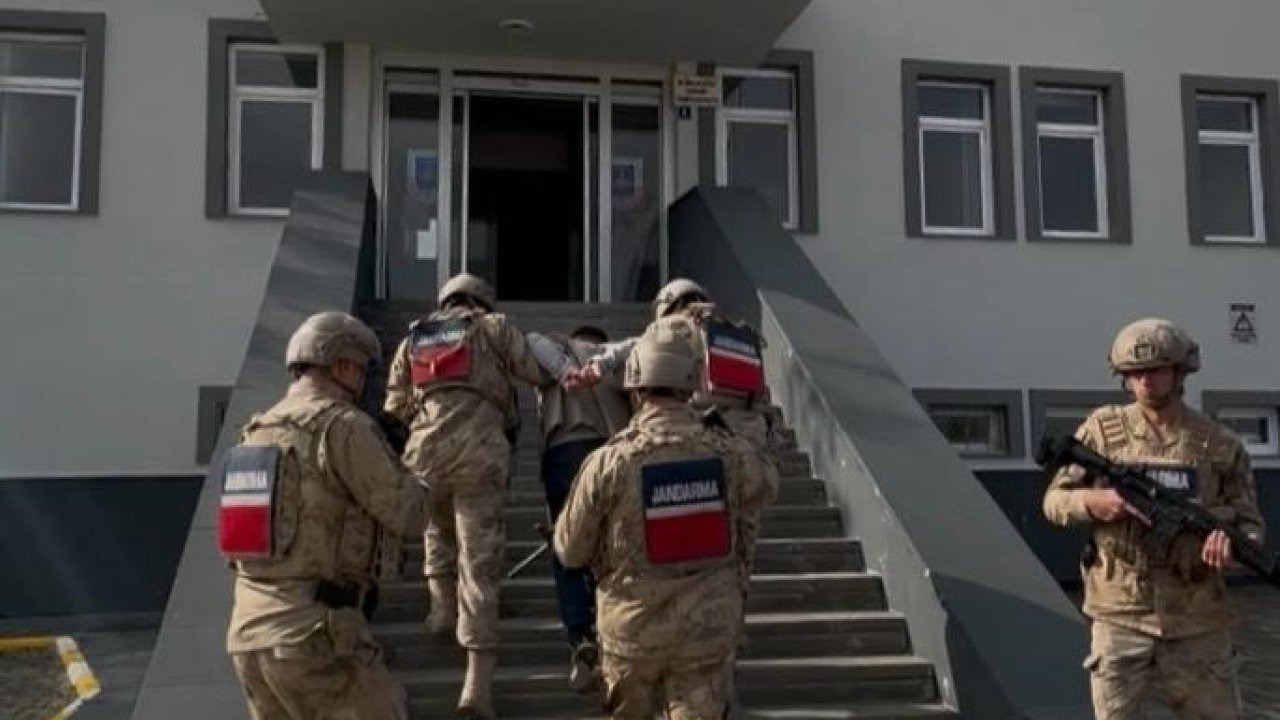 Muş'ta Firari Hükümlü Yakalandı: Hakkında 20 Yıl 6 Ay Hapis Cezası Bulunuyordu