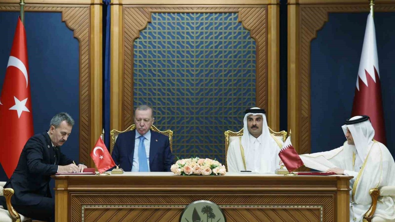 Türkiye ve Katar’dan Stratejik İş Birliği Vurgusu: 11. Yüksek Stratejik Komite Toplantısı Doha’da Gerçekleşti