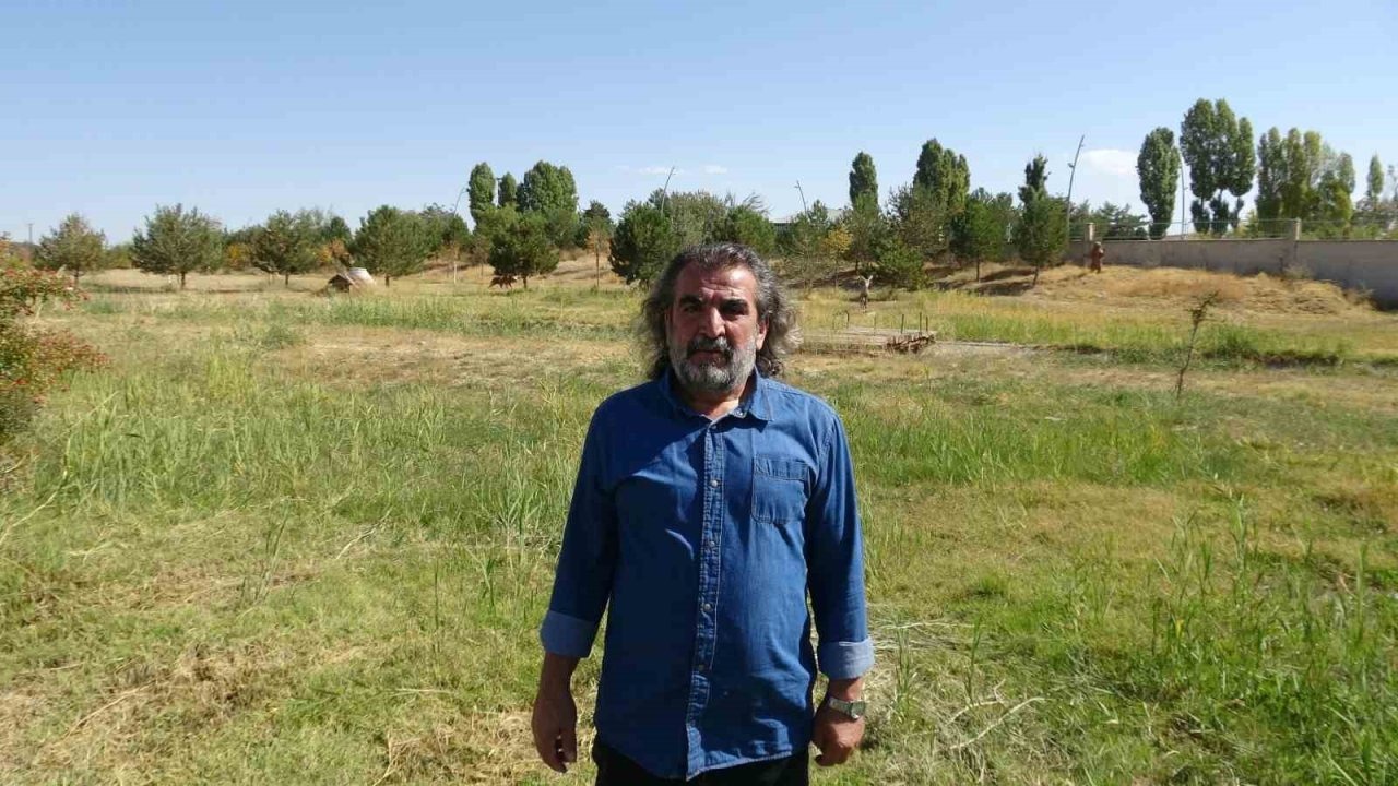 Van YYÜ’den Kritik Uyarı: "Yaban Hayvanlarıyla Temas Halk Sağlığını ve Ekolojiyi Tehdit Ediyor"