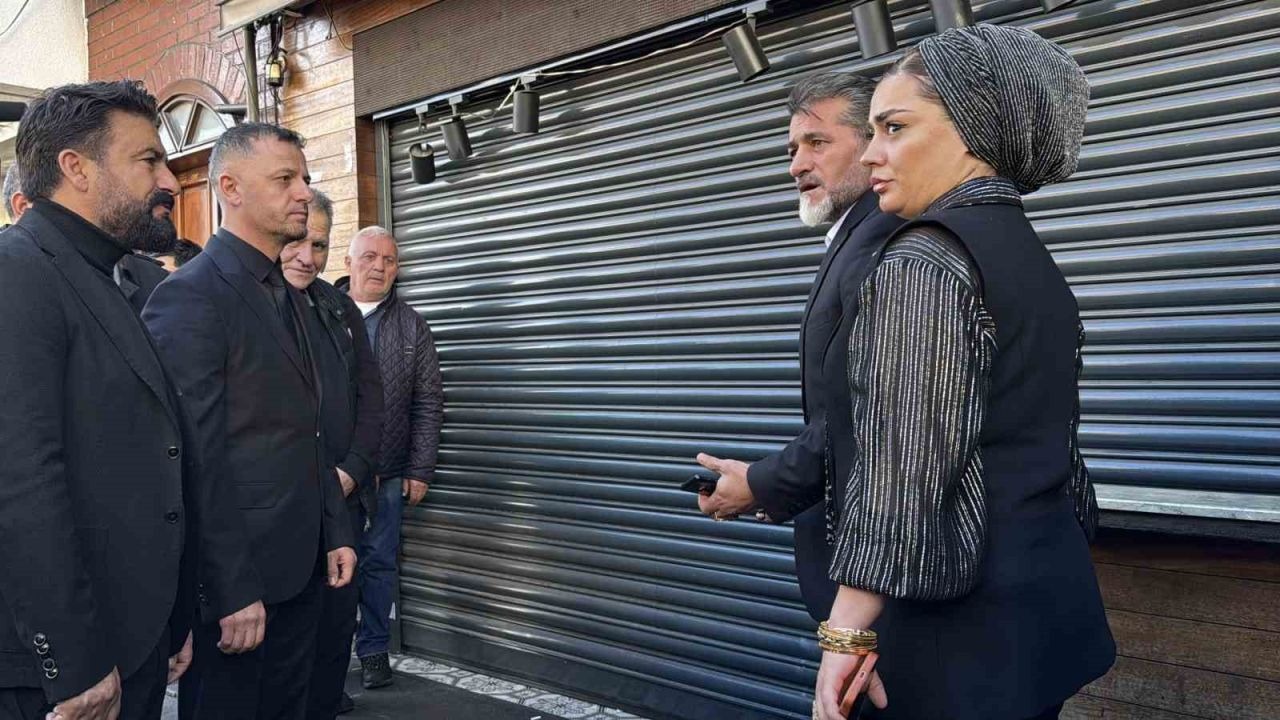 Böcek Ailesi Cinayetinde Gıda Esnafı Aklandı: "40 Senem Yok Oldu"