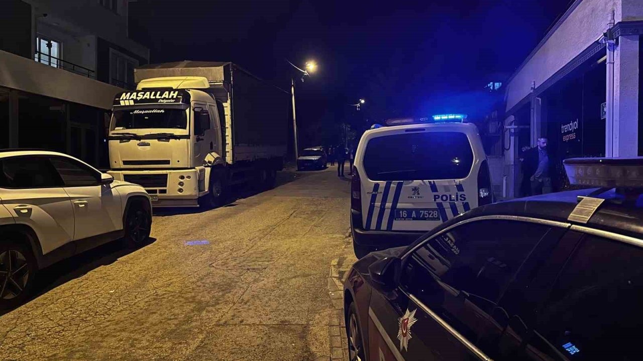 Bursa'da Park Yeri Kavgası Kanlı Bitti: Bir Kişi Ağır Yaralandı