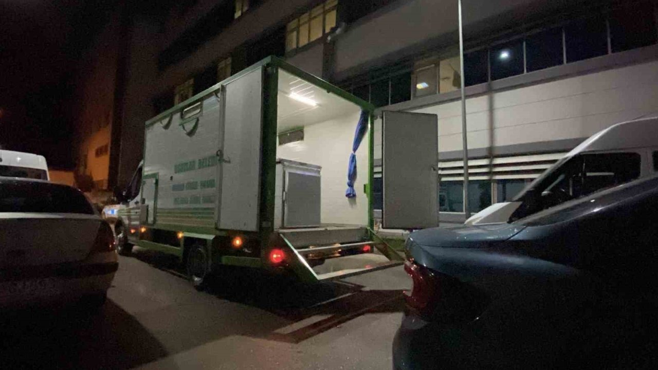 Çorum Oğuzlar'da Bıçaklı Kavga: Baba ve Oğlu Hayatını Kaybetti