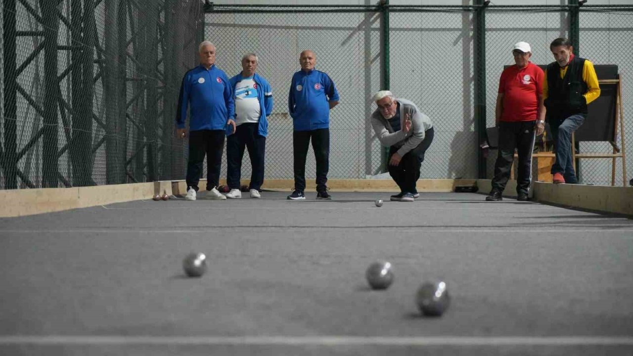 Huzur Bocce Ligi Finalinde Dostluk Kazandı: Şampiyon Erzincan