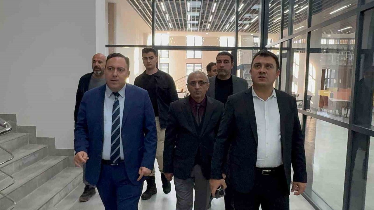 Patnos'a Modern Kütüphane Geliyor: Vali Yardımcısı ve Kaymakamdan İnceleme