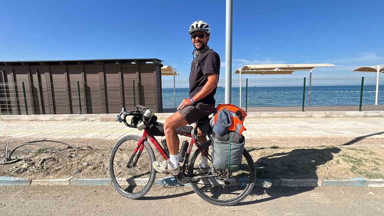 Rize'den Çıktı 2 Bin 500 Kilometre Sonra Hatay'a Ulaştı