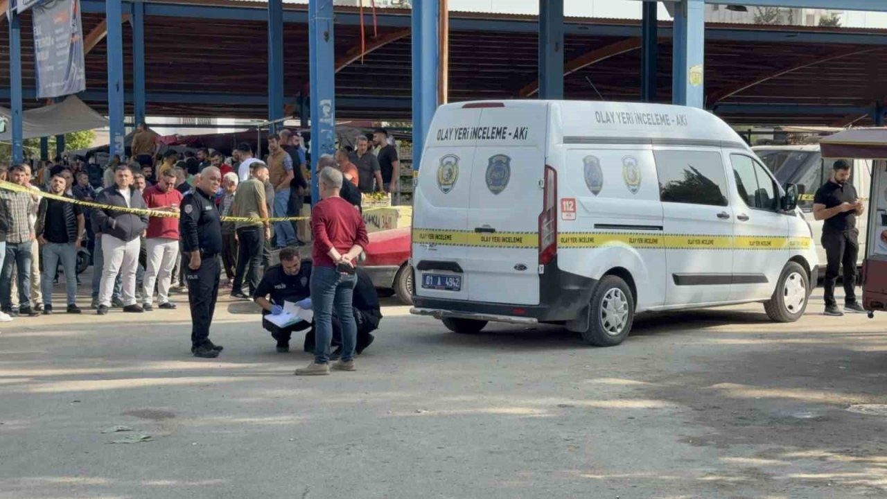 Semt Pazarı Kan Gölüne Döndü: Alacak Kavgası Can Aldı