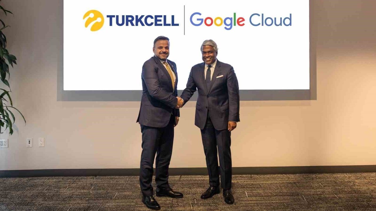 Turkcell ve Google Cloud'dan Türkiye İçin Tarihi İş Birliği: Yeni Google Cloud Bölgesi Kuruluyor