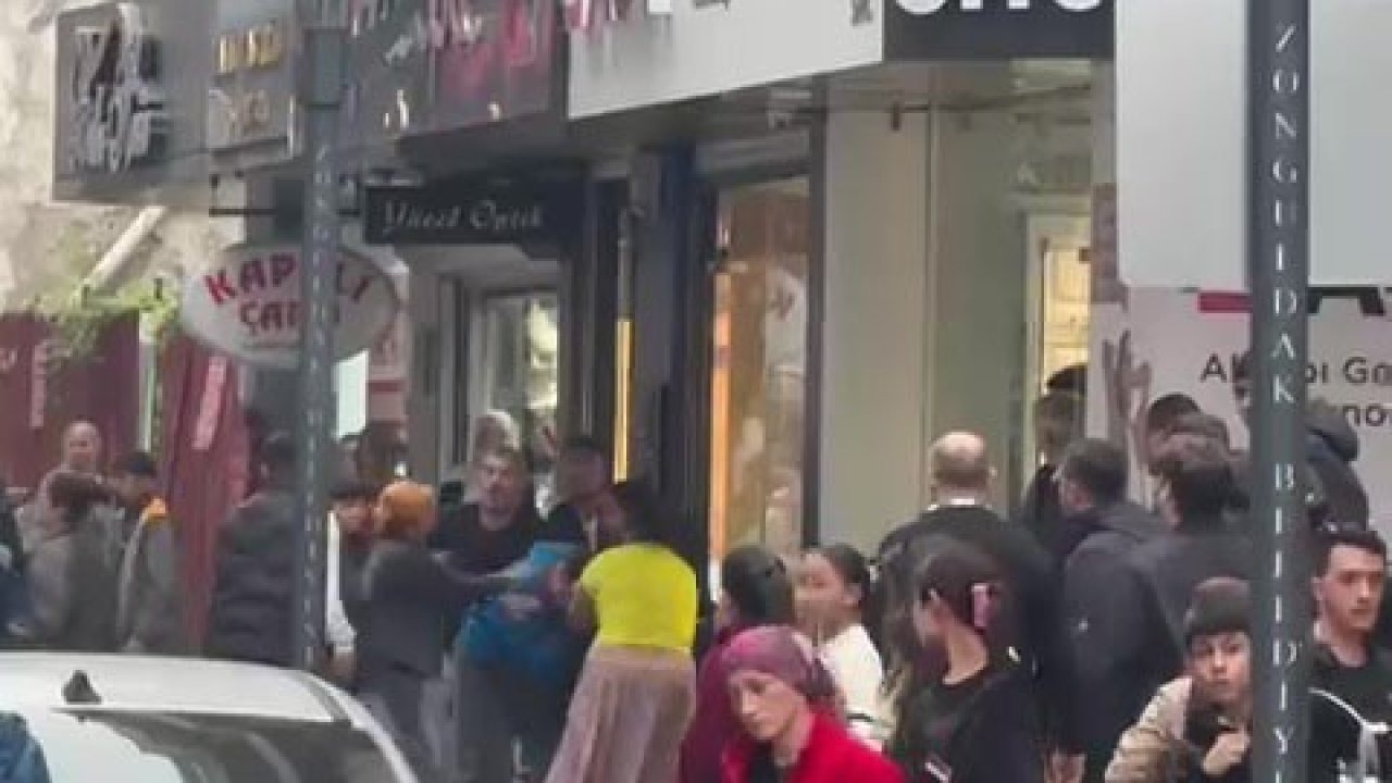 Zonguldak'ta İki Grup Arasında Kavga: Polis Biber Gazıyla Müdahale Etti