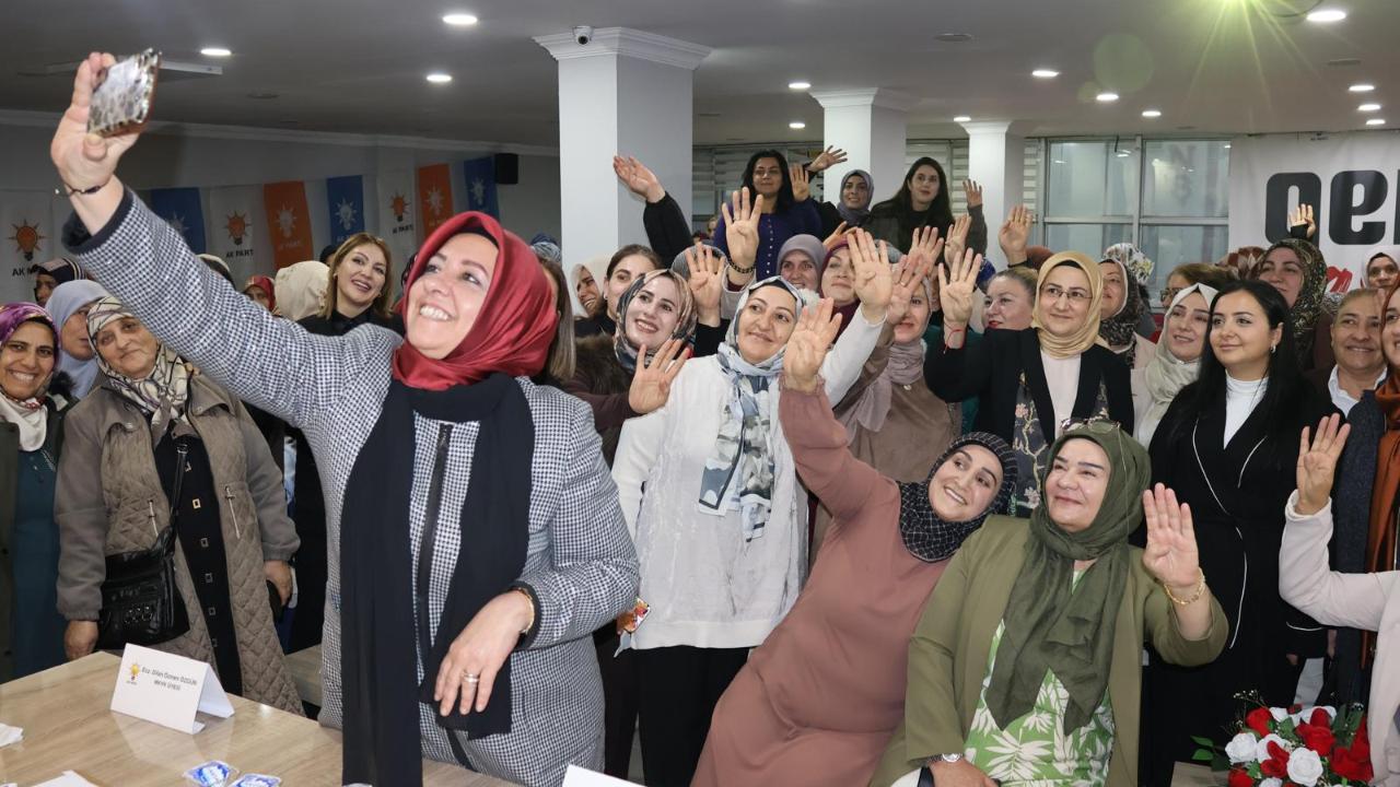 AK Parti Iğdır Kadın Kolları Danışma meclisi toplantısı yapıldı