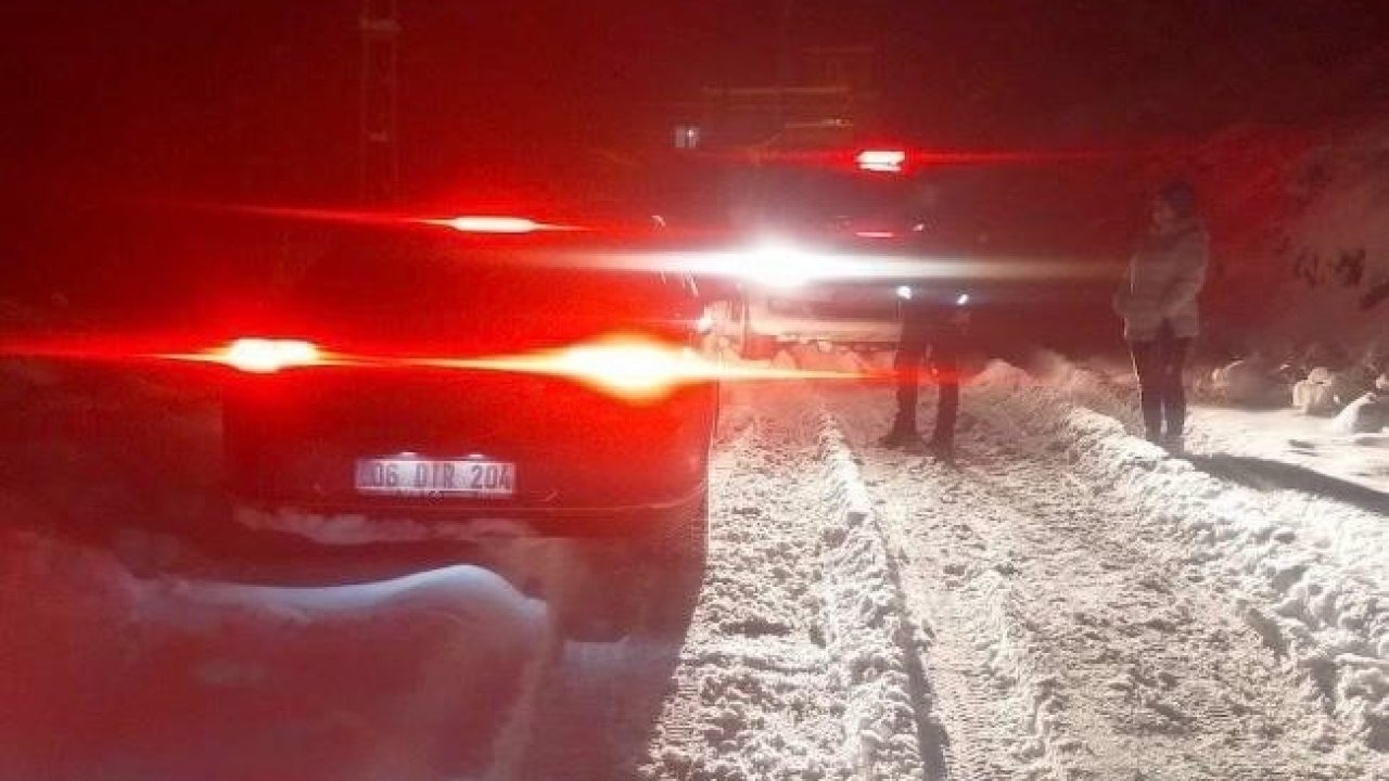 Bağ evine gitmek isterken mahsur kalan 2 şahsın yardımına polis yetişti