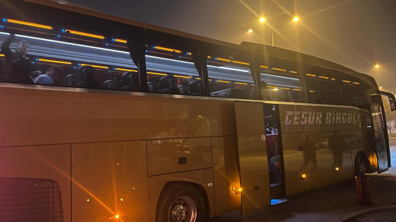 Cesur Bingöl Otobüs Firmasında Skandal: 23 Yaşındaki Genç Kadın Gece Yarısı Tesiste Unutuldu!