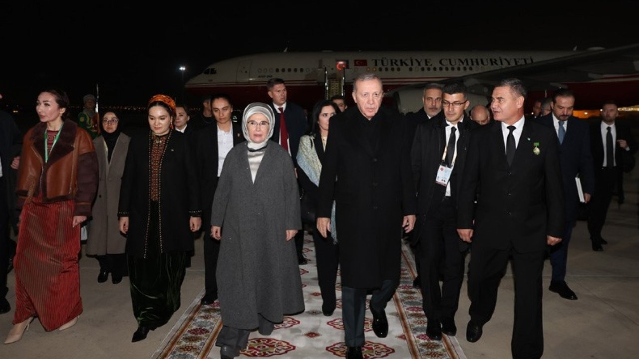 Cumhurbaşkanı Erdoğan 'Barış ve Güven Forumu' İçin Türkmenistan'da