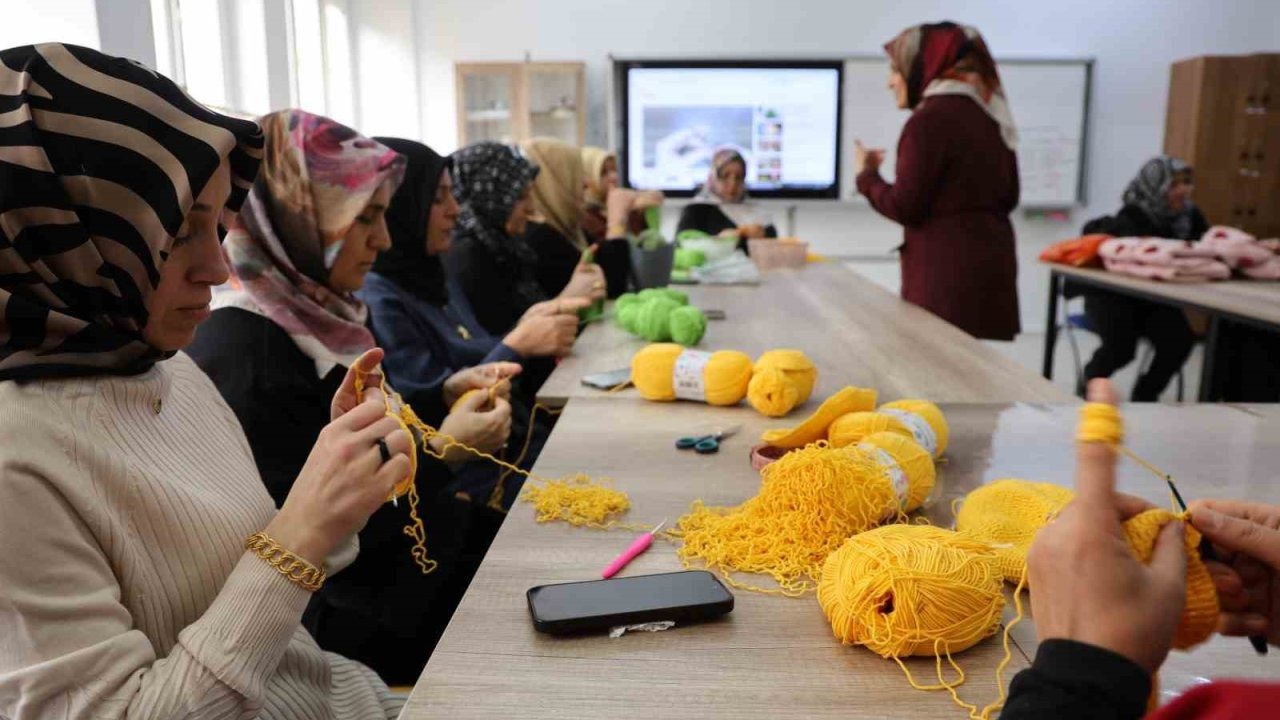 El emeği göz nuru amigurumiler, Elazığ’dan İngiltere’ye