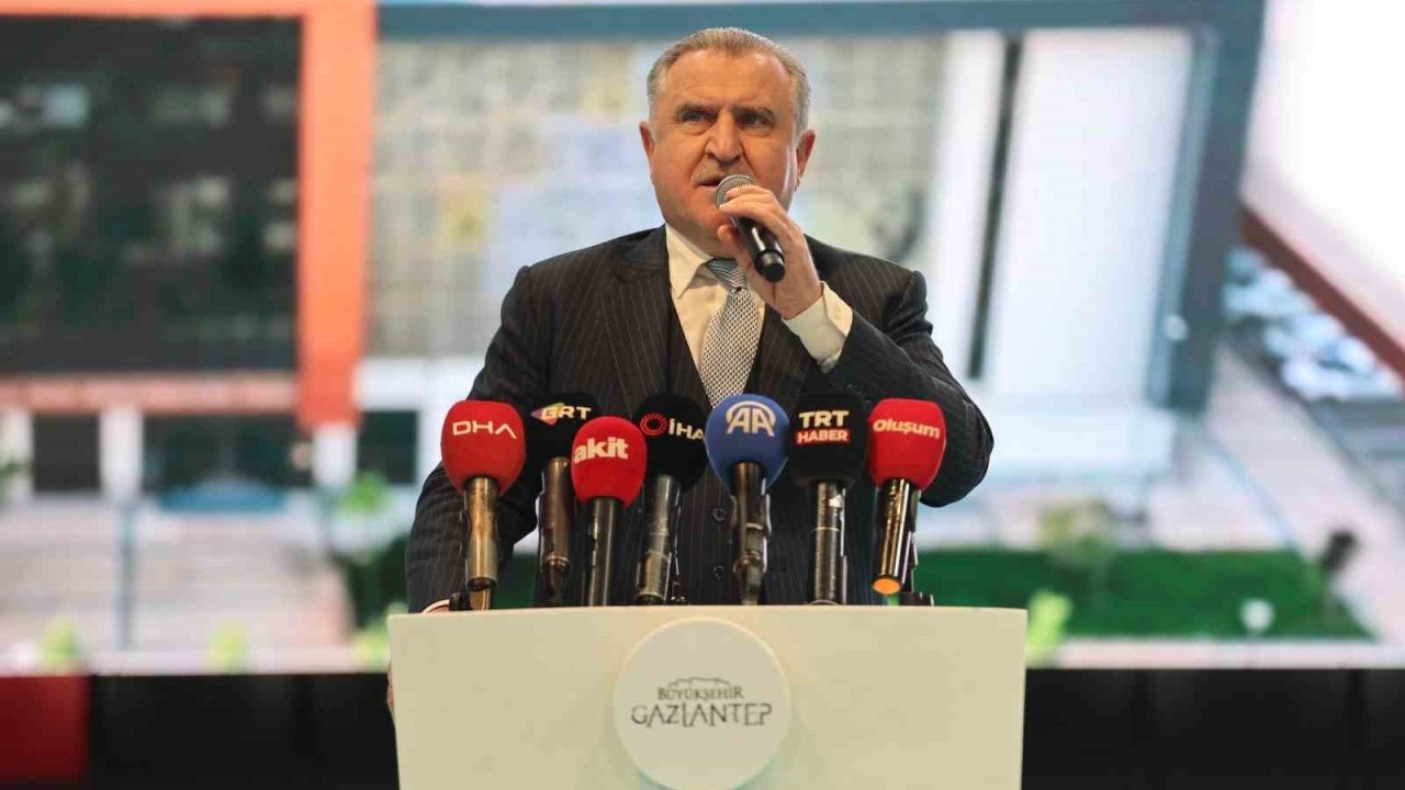 Gaziantep’te Sporun Yeni Merkezi: Kamil Ocak Kapalı Spor Salonu Açıldı