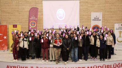 Iğdır Jandarma'dan Kız Öğrencilere KADES ve Şiddet Eğitimi