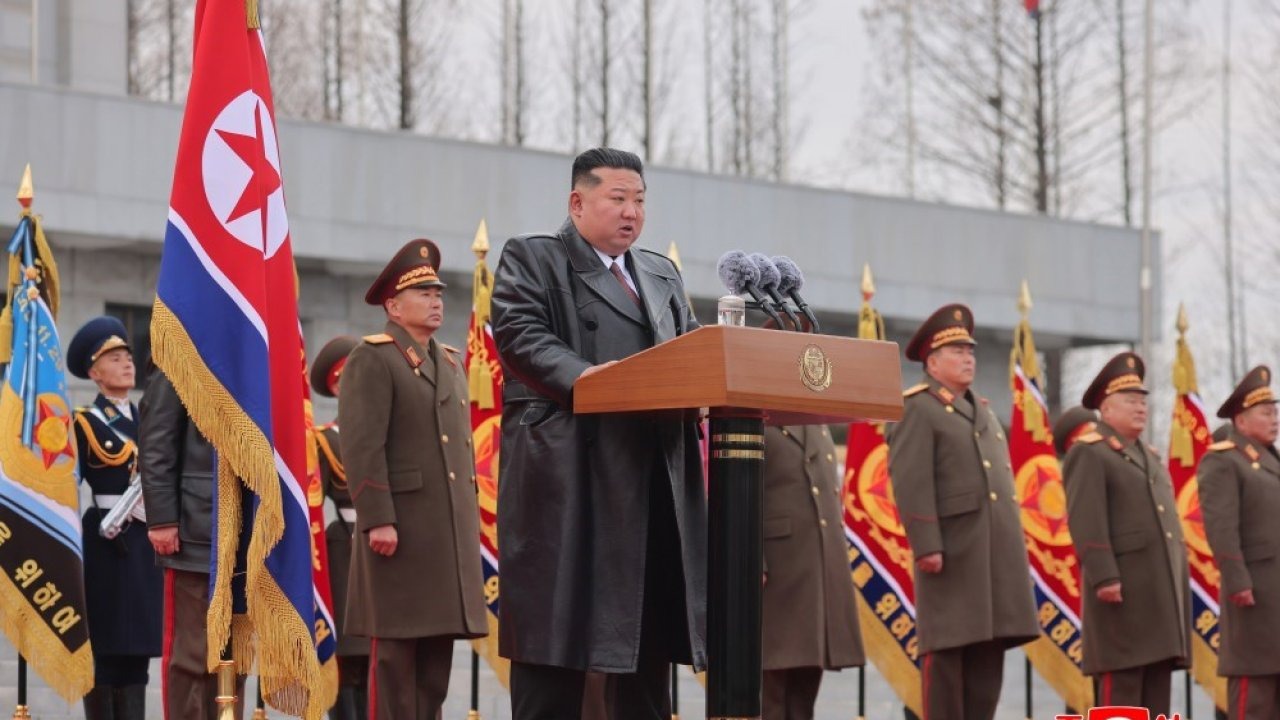 Kim Jong-un, Kursk Cephesinden Dönen Alayı Törenle Karşıladı