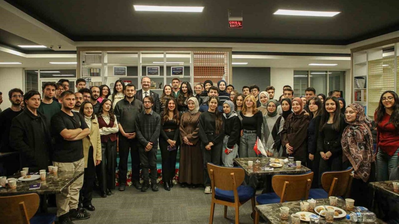 Cahit Arf’ın "Düşünen Makineler" Hayali Atatürk Üniversitesi’nde Geleceğe Dönüşüyor