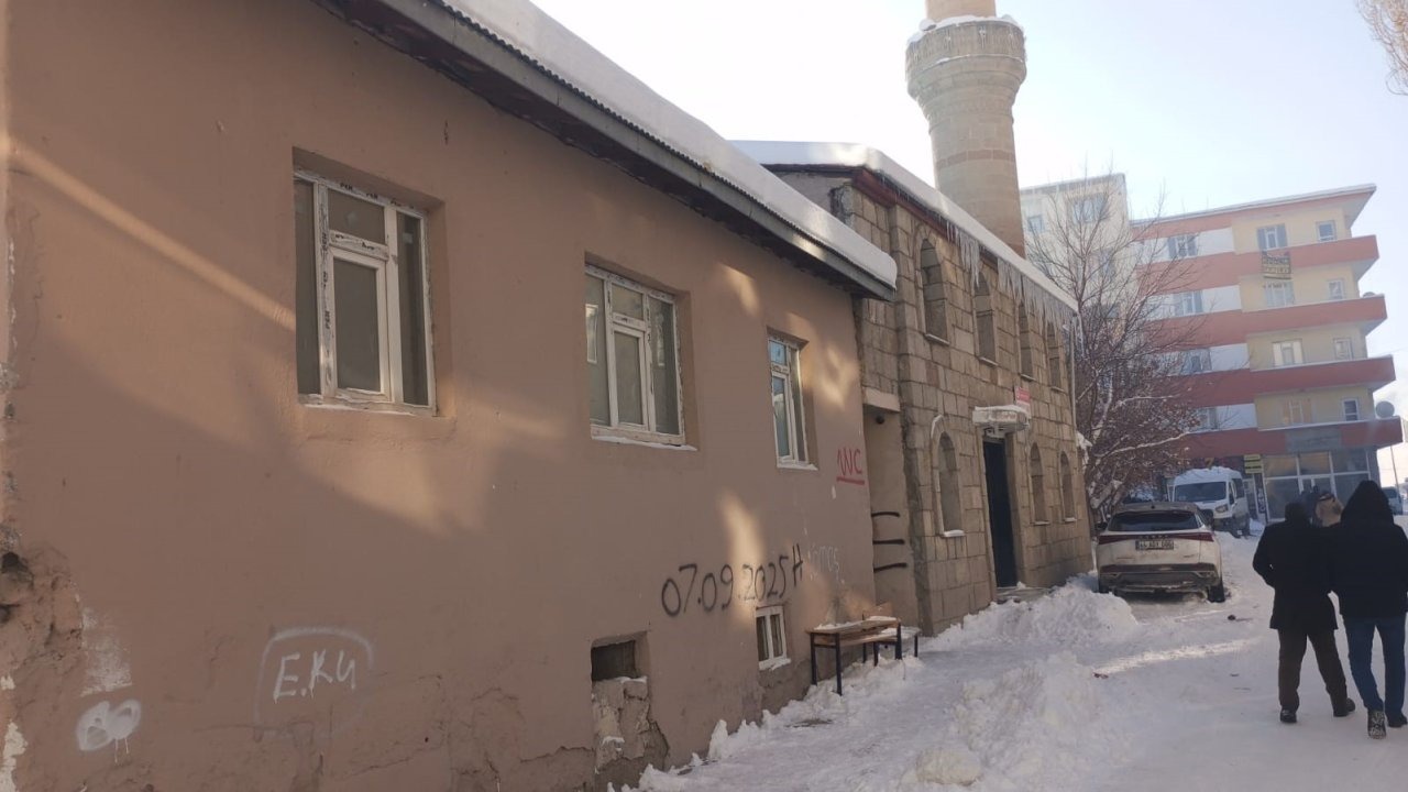 Diyadin Merkez Camii Abdesthanesi Bakımsızlık Nedeniyle Tepki Topluyor