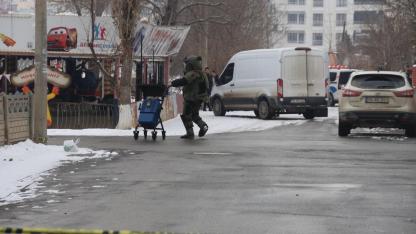 Iğdır’da Çocuk Oyun Alanı Karşısında Panik: Şüpheli Çanta Fünyeyle Patlatıldı