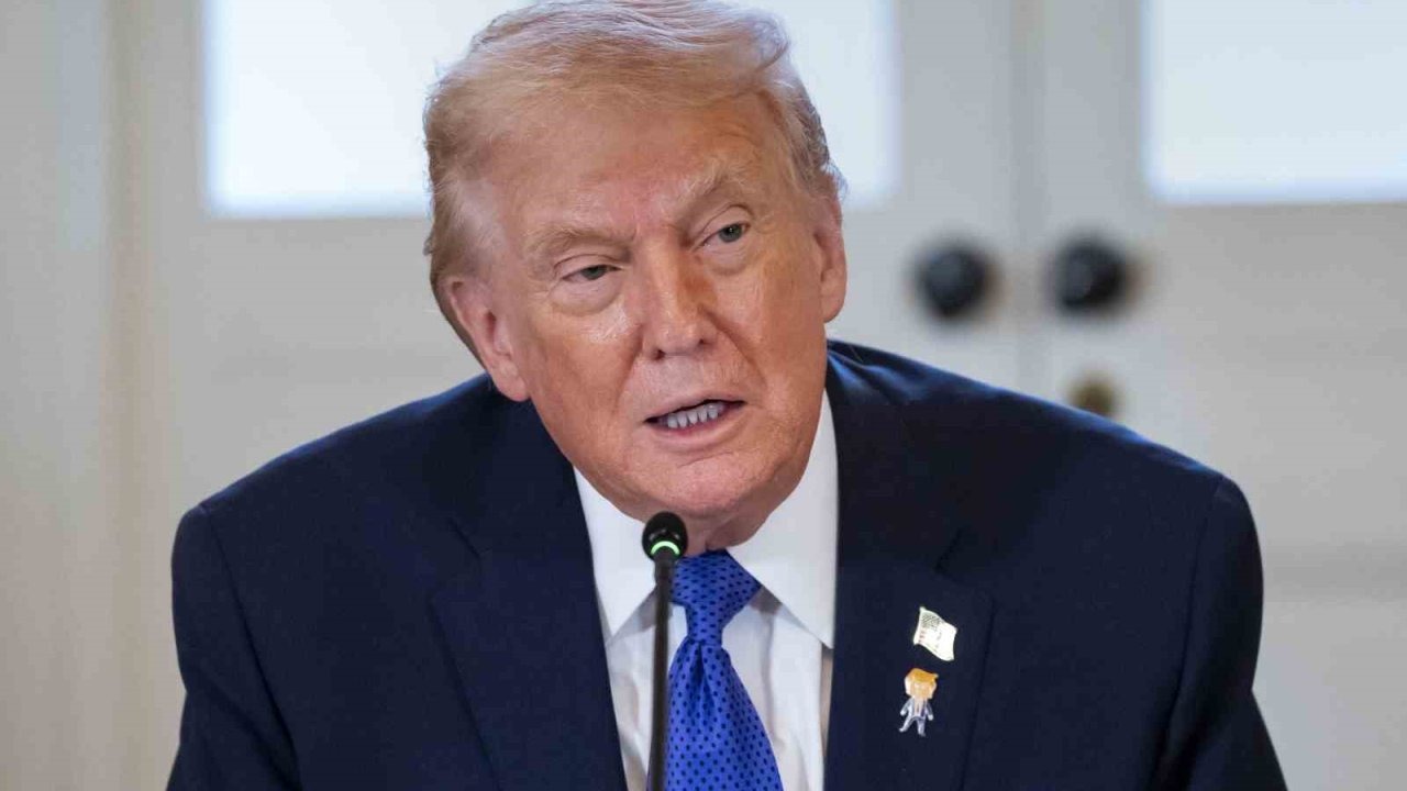 Trump: "İran yönetimi çok büyük bir şekilde bedelini ödeyecek"