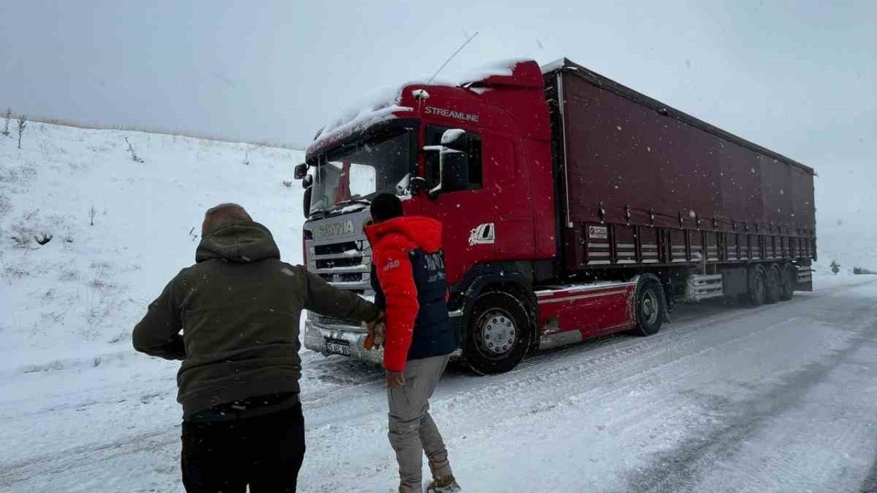 Tunceli’de 27 mahsur kalma ihbarına müdahale edildi