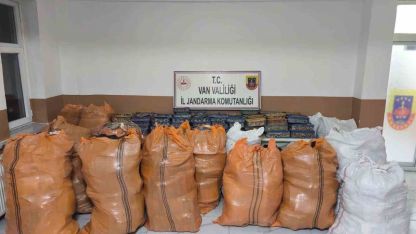 Başkale’de Jandarmadan Kaçakçılık Operasyonu: 4.8 Milyon TL’lik Malzeme Ele Geçirildi